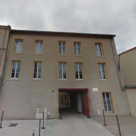 Apartment Boulevard Maginot *